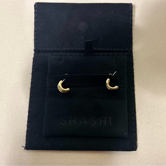 Brand new Shashi gold+silver hoops (incl. original suede envelope & trav… - Picture 2 of 4